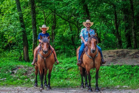 HorseID: 2276691 Thelma & Louise - PhotoID: 1050155