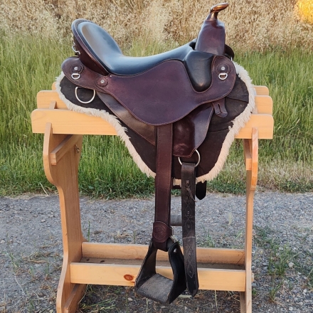 Tack ID: 568522 Adjustable tree western saddle - PhotoID: 153080 - Expires 12-Nov-2024 Days Left: 109