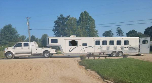 Tack ID: 568605 Keifer Genesis X-E145 Living Quarters ~ 5 Horse ~ Sleeps 6 - PhotoID: 153221 - Expires 15-Mar-2025 Days Left: 114