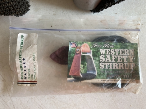 Tack ID: 568663 “Free Ride” Western Safety Stirrups - PhotoID: 153293 - Expires 19-Sep-2024 Days Left: 12