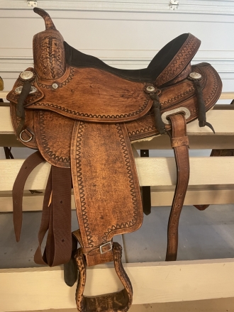 Tack ID: 568753 NEW Hilason Western Saddle 17 inch - PhotoID: 153421 - Expires 08-Oct-2024 Days Left: 31