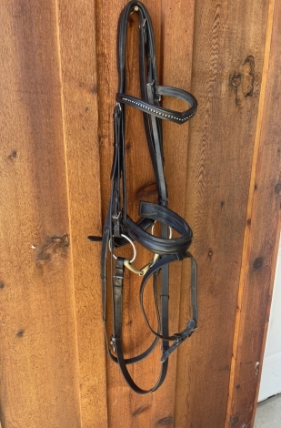 Tack ID: 568874 KL Select Dressage Bridle Full Size FS - PhotoID: 153621 - Expires 06-Nov-2024 Days Left: 22