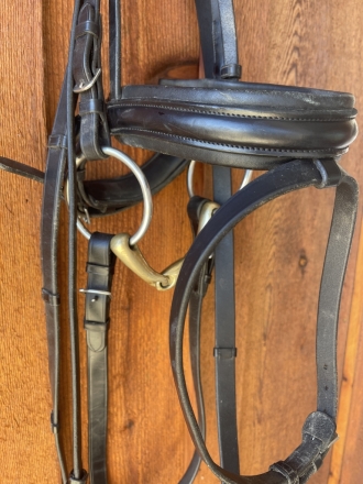 Tack ID: 568874 KL Select Dressage Bridle Full Size FS - PhotoID: 153622 - Expires 06-Nov-2024 Days Left: 22