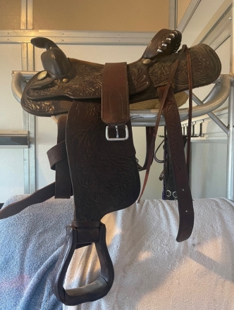 Tack ID: 568924 Beautiful Tooled Leather Western Saddle - PhotoID: 153686 - Expires 18-Feb-2025 Days Left: 118