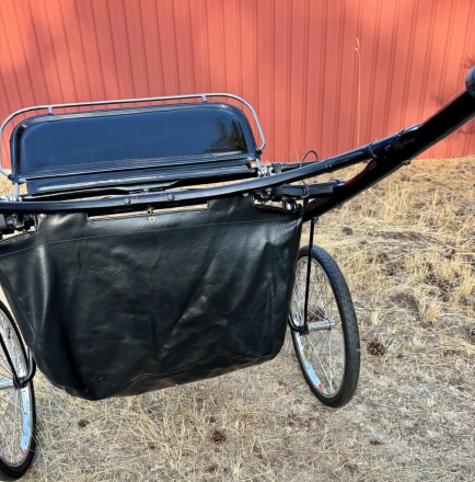 Tack ID: 568935 Horse size Houghton show pleasure cart       Excellent! - PhotoID: 153701 - Expires 24-Nov-2024 Days Left: 26