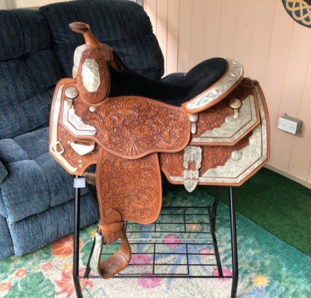 Tack ID: 569004 16” Billy Royal Western Equitation Show Saddle FQB - PhotoID: 153796 - Expires 12-Dec-2024 Days Left: 51