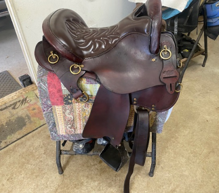 Tack ID: 569125 Tucker Endurance Saddle - PhotoID: 153939 - Expires 21-Jan-2025 Days Left: 65