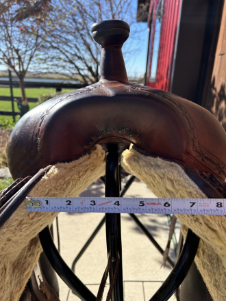 Tack ID: 569202 Chris Cox Cutting Saddle by Gene Bader - 15” - PhotoID: 154036 - Expires 11-Feb-2025 Days Left: 86