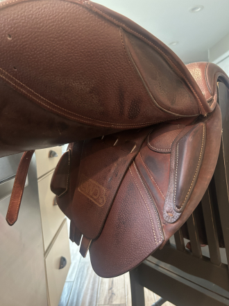 Tack ID: 569248 CWD Semi deep seat saddle - PhotoID: 154102 - Expires 08-Mar-2025 Days Left: 80