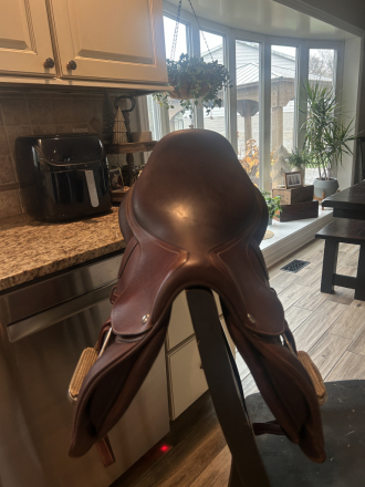 Tack ID: 569248 CWD Semi deep seat saddle - PhotoID: 154103 - Expires 08-Mar-2025 Days Left: 80